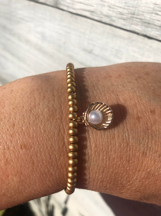 Bracelet Charm - Clam Shell