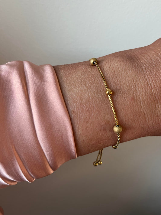 Gold Sphere Bracelet