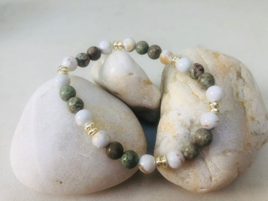 Green & White Gemstone Bracelet