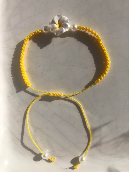 Flower String Bracelet - Yellow