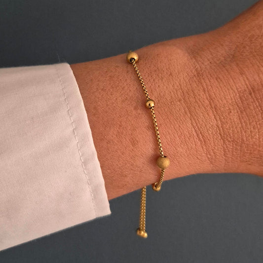 Gold Sphere Bracelet