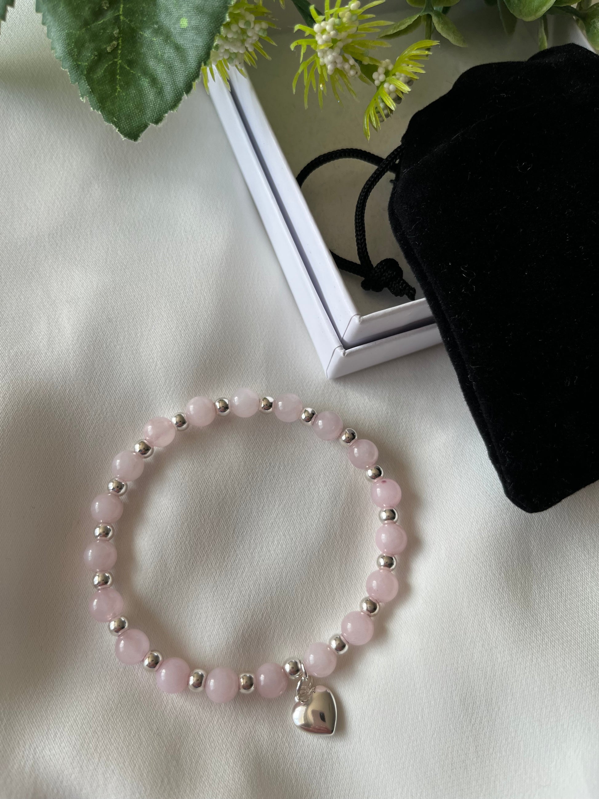 Pink quartz crystal bracelet