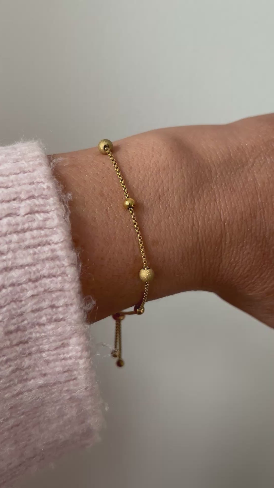 Gold Sphere Bracelet